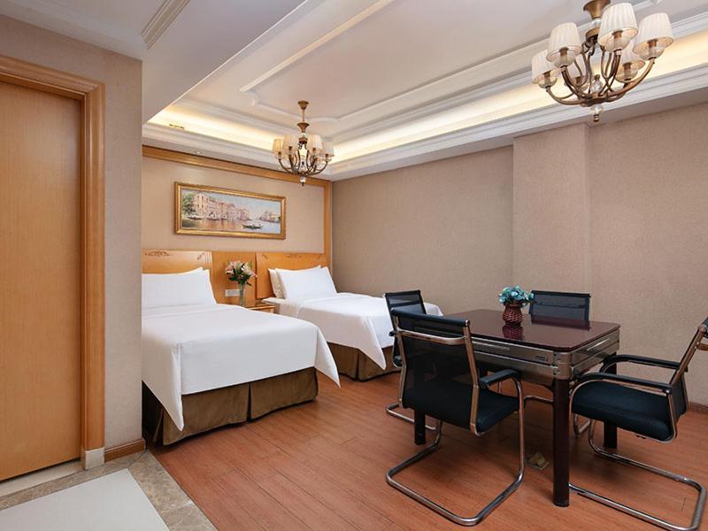 Vienna International Hotel Jiujiang Shili Street 외부 사진