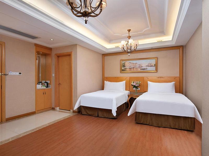 Vienna International Hotel Jiujiang Shili Street 외부 사진